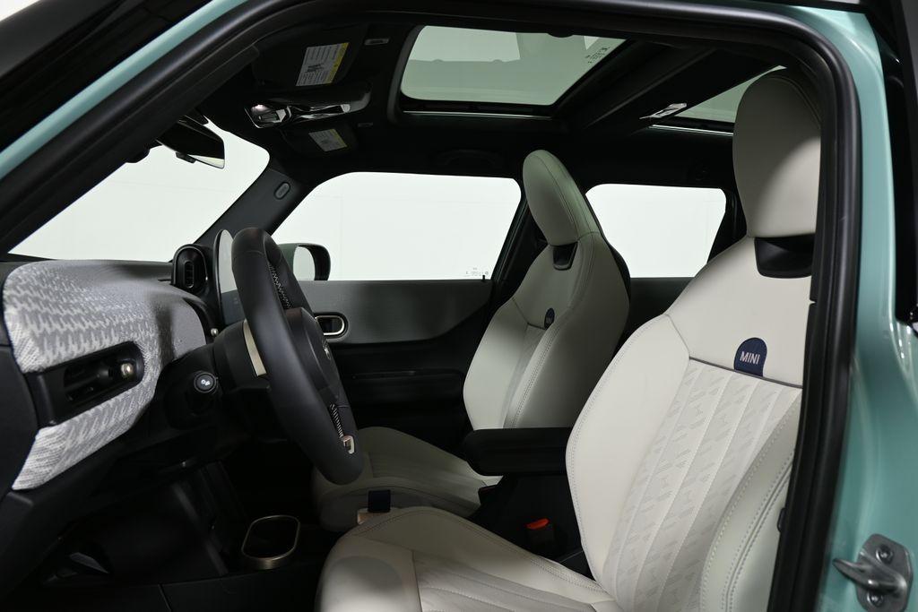 new 2026 MINI Hardtop car, priced at $40,275