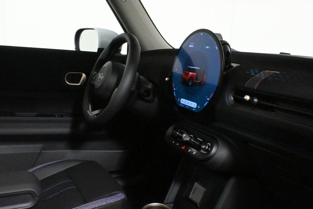 used 2025 MINI Hardtop car, priced at $35,845
