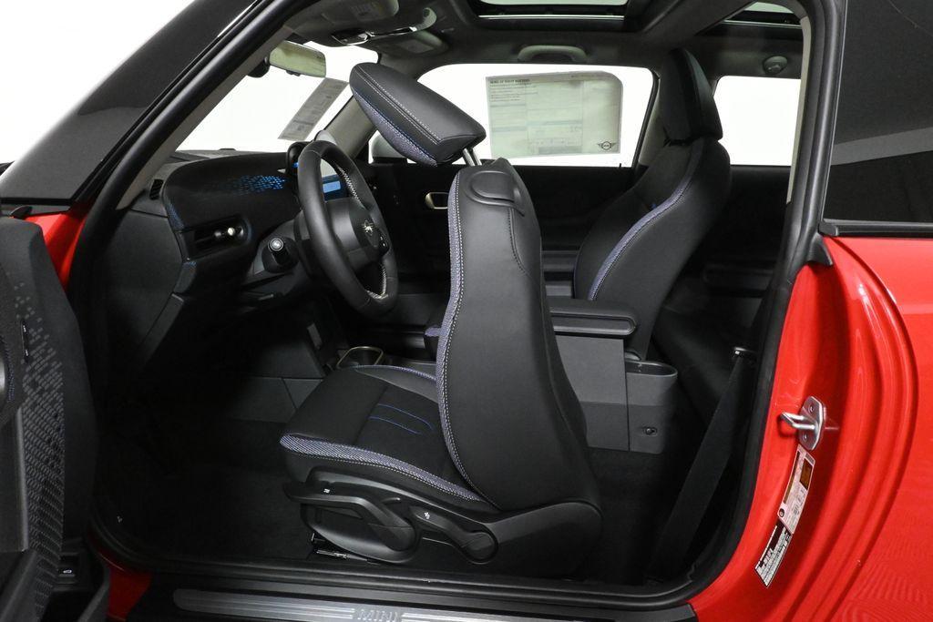 used 2025 MINI Hardtop car, priced at $35,845
