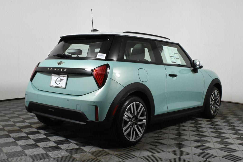 new 2025 MINI Hardtop car, priced at $32,595