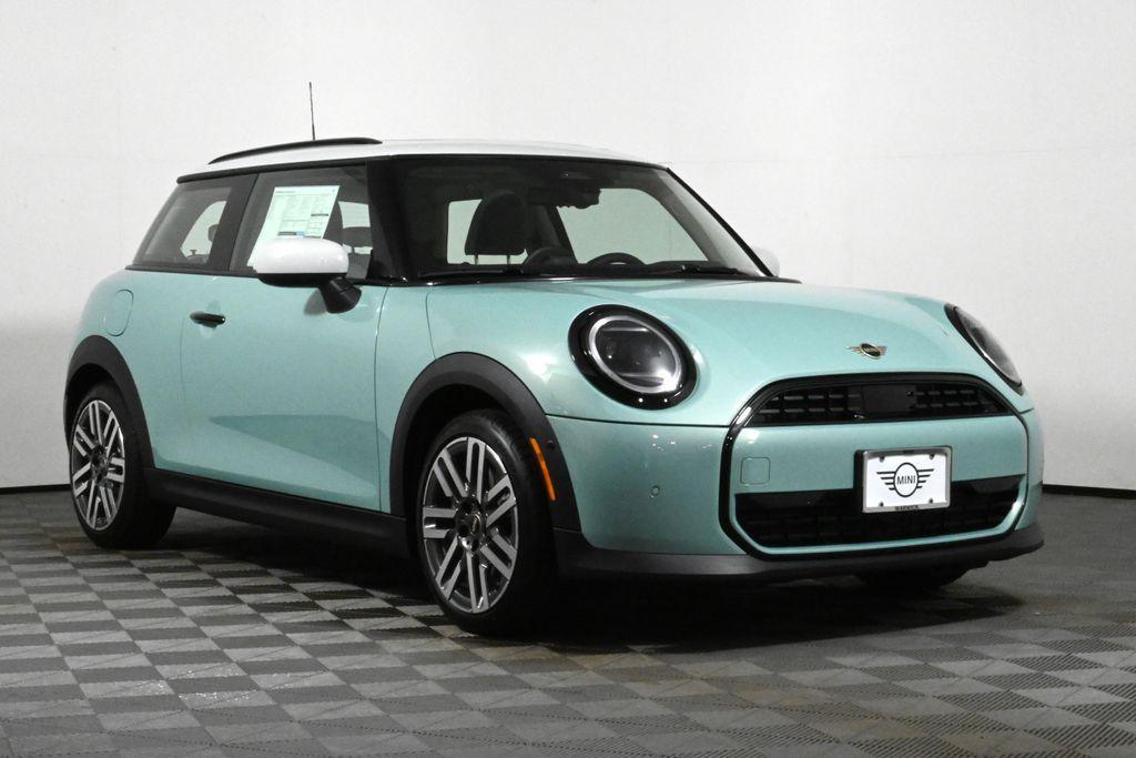 new 2025 MINI Hardtop car, priced at $32,595