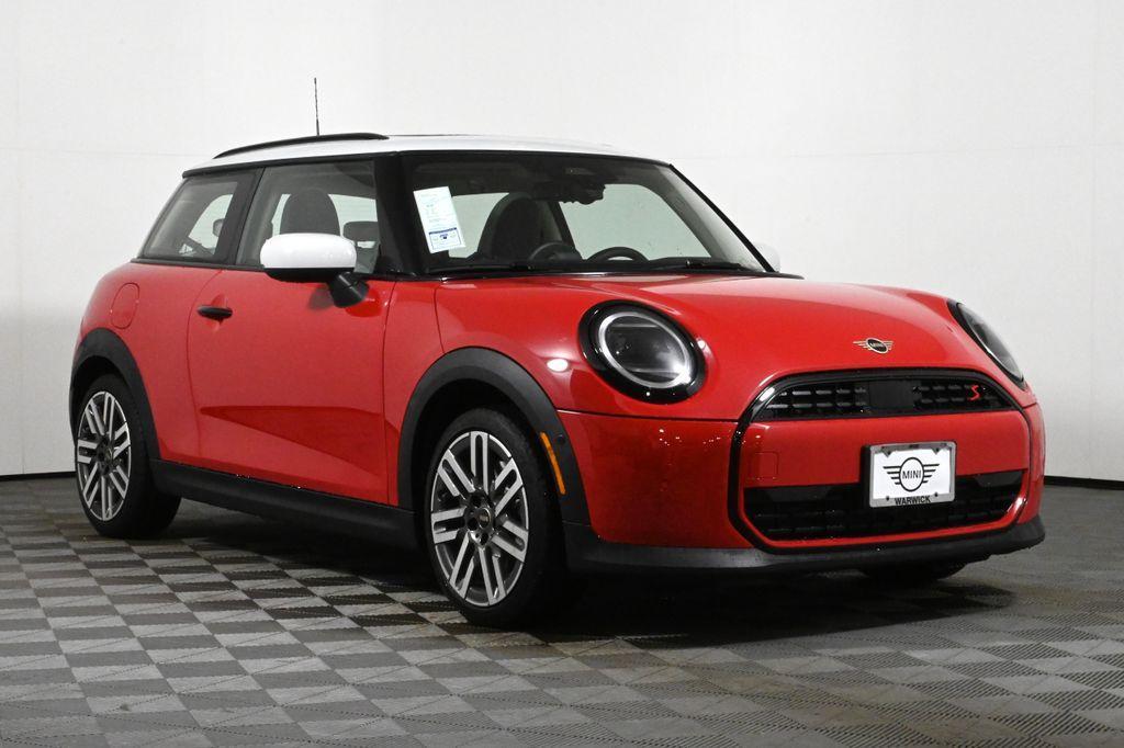 new 2025 MINI Hardtop car, priced at $35,845