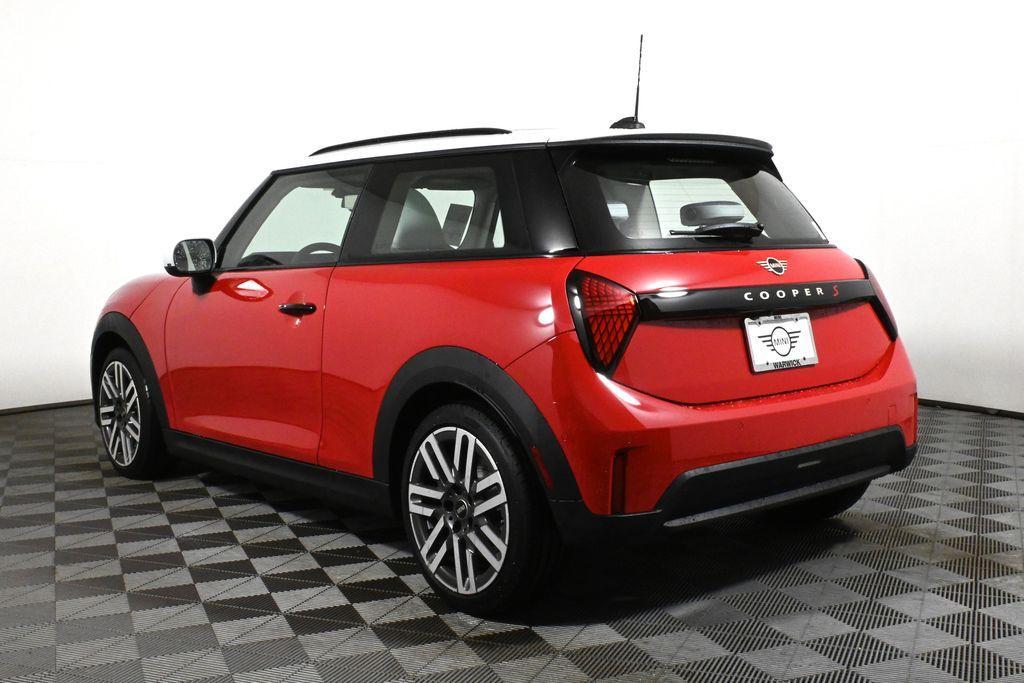 new 2025 MINI Hardtop car, priced at $35,845