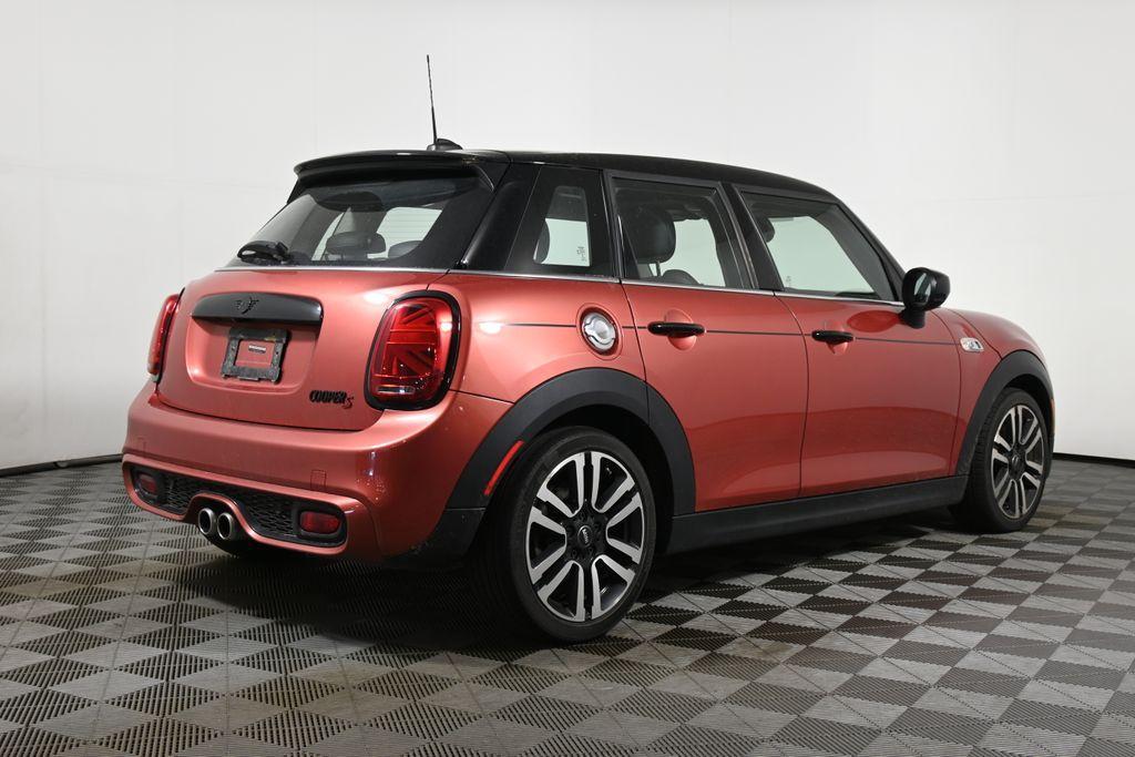 used 2021 MINI Hardtop car, priced at $18,307