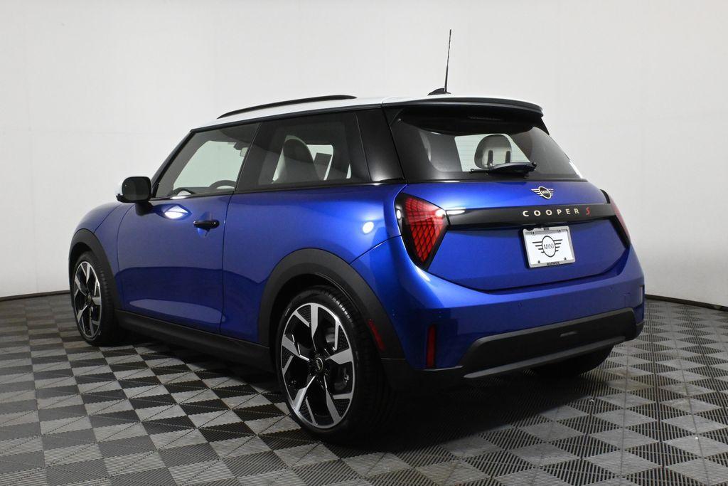 new 2025 MINI Hardtop car, priced at $38,545