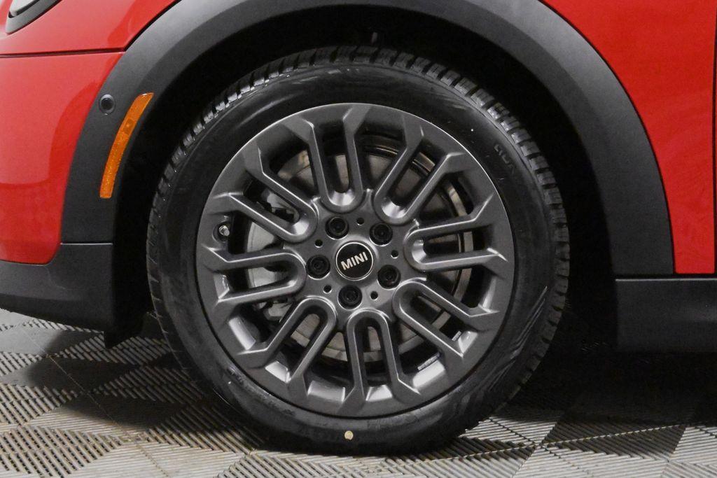 used 2025 MINI Hardtop car, priced at $29,206