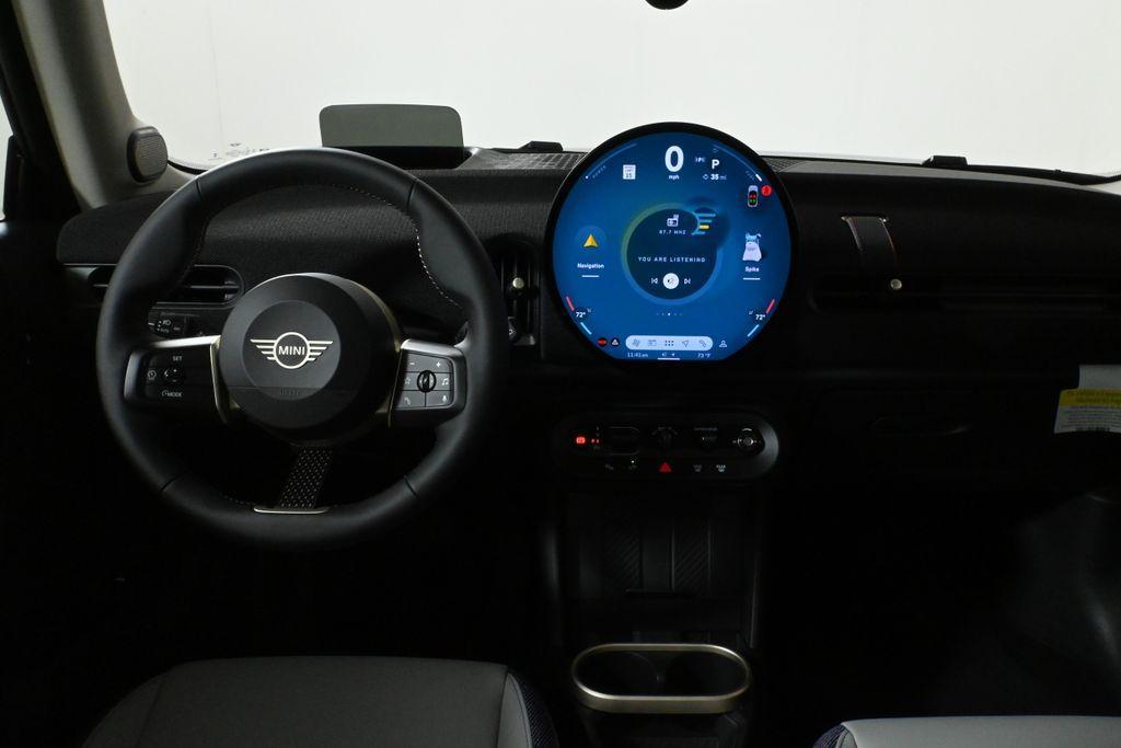 used 2025 MINI Hardtop car, priced at $29,206