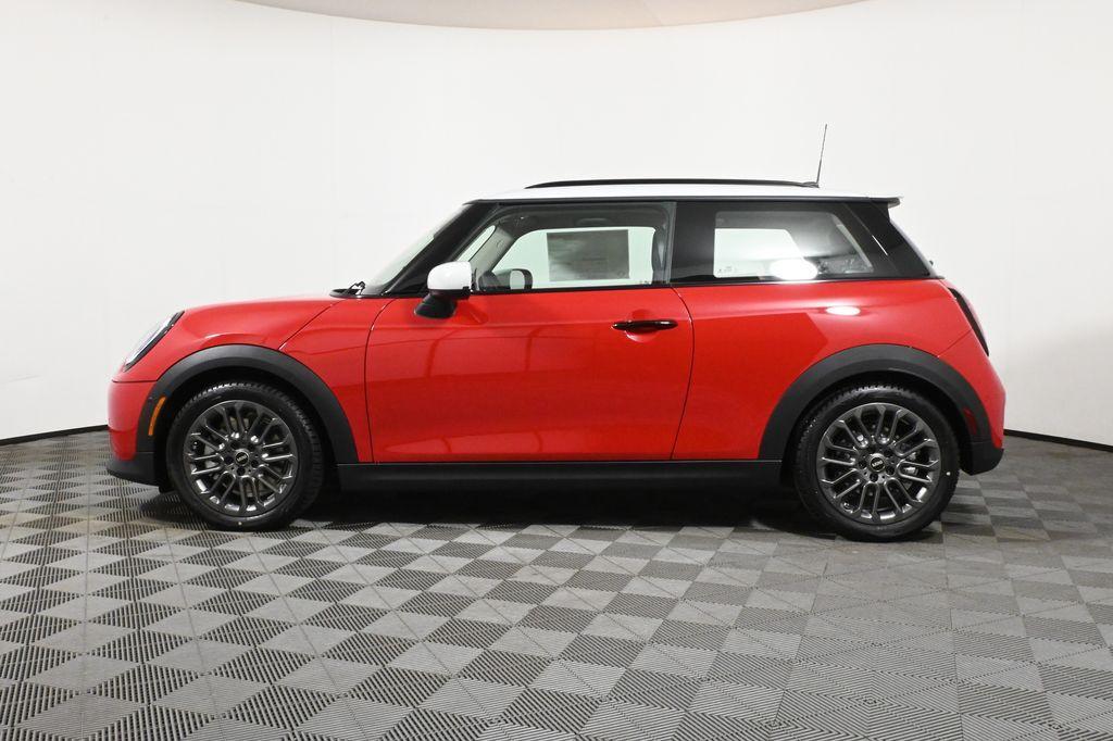used 2025 MINI Hardtop car, priced at $29,206