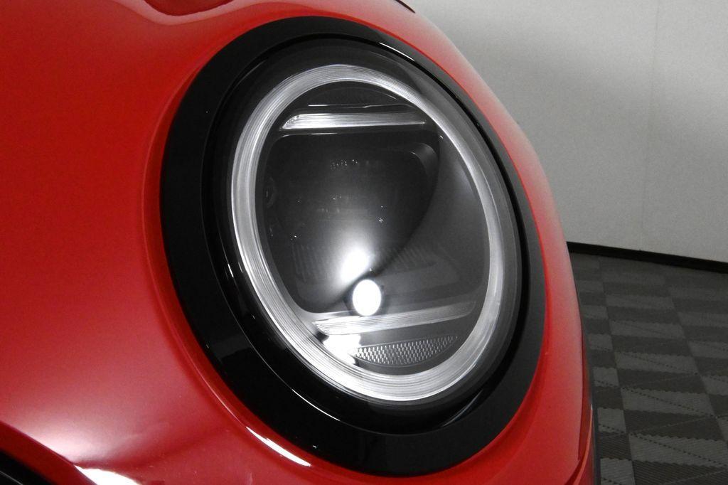 used 2025 MINI Hardtop car, priced at $29,206