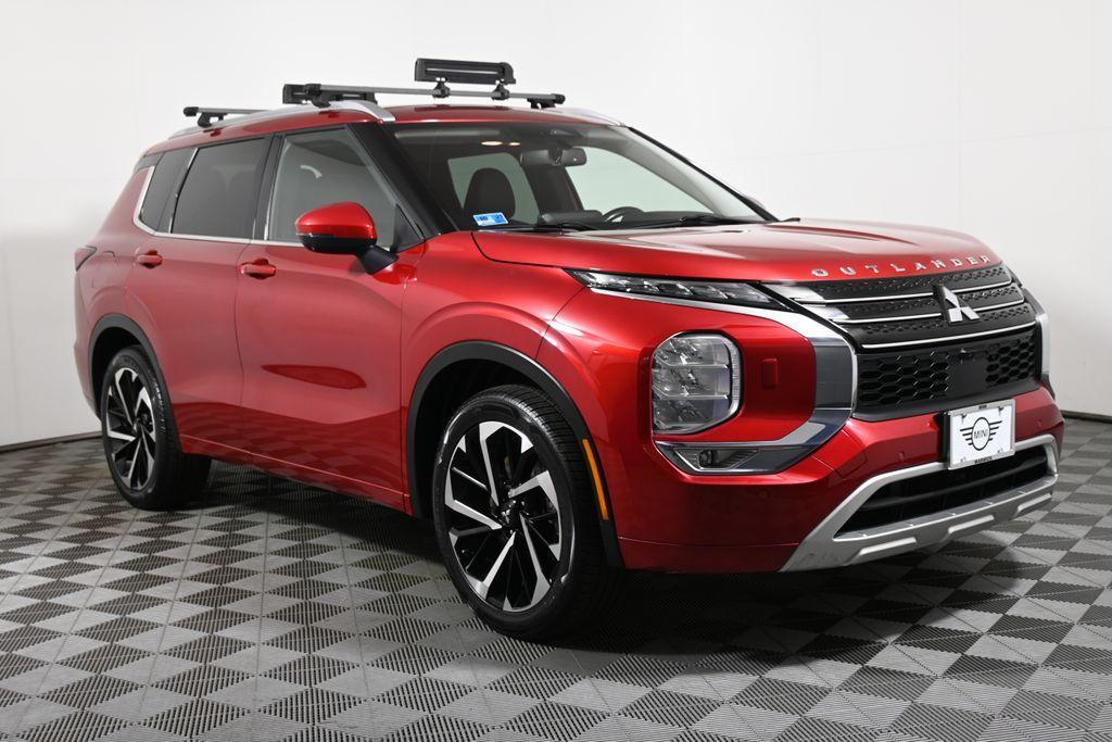 used 2022 Mitsubishi Outlander car, priced at $24,894
