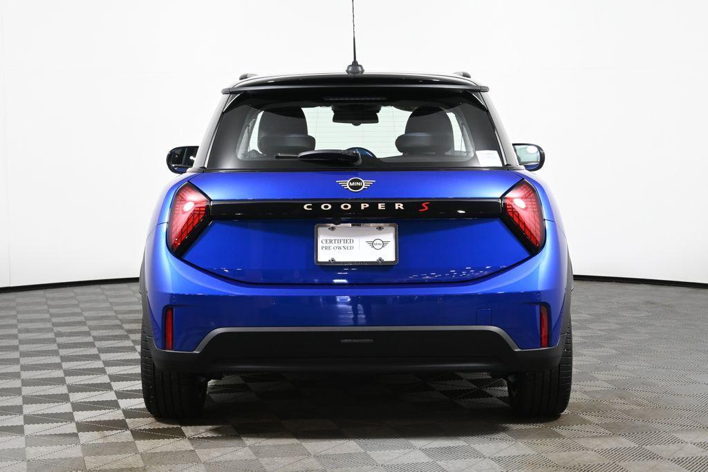 used 2025 MINI Hardtop car, priced at $31,203