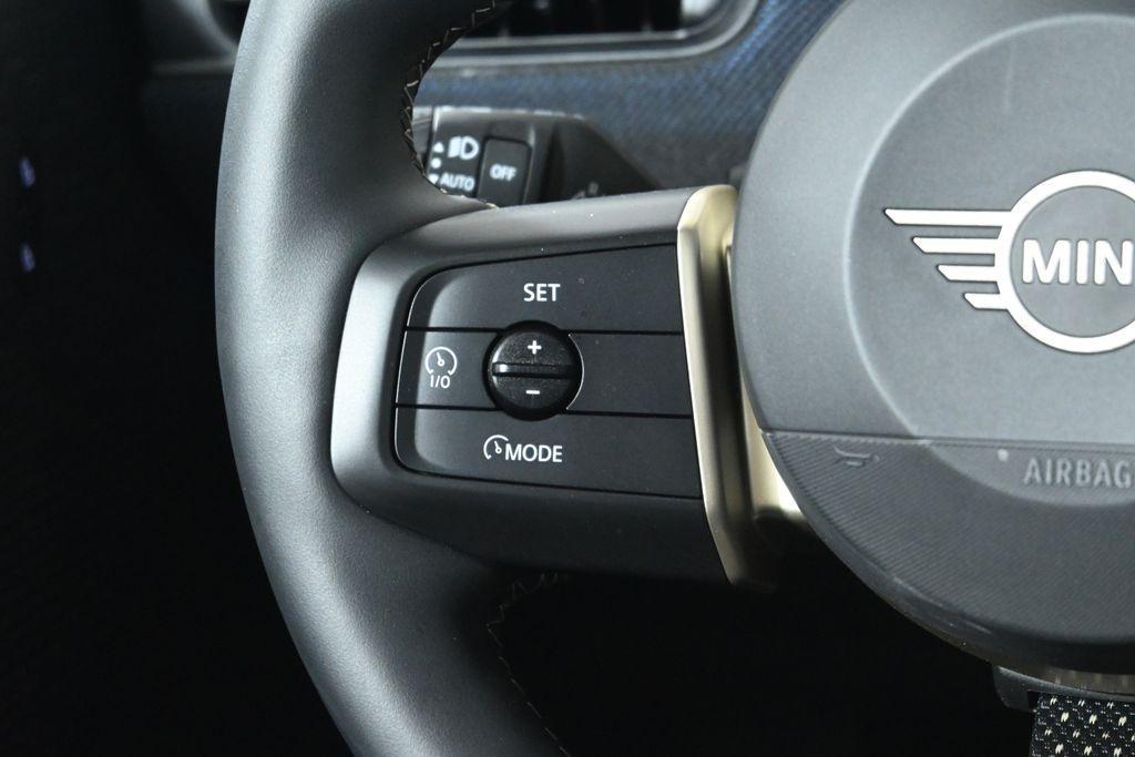 used 2025 MINI Hardtop car, priced at $31,203
