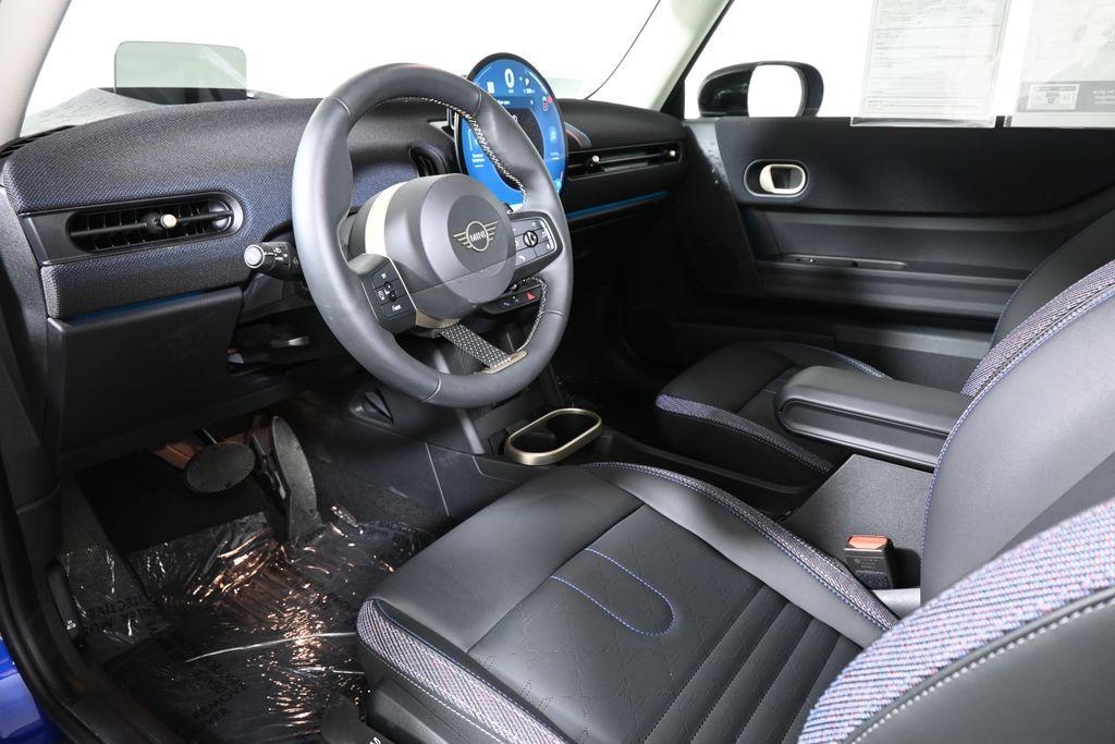 used 2025 MINI Hardtop car, priced at $31,203