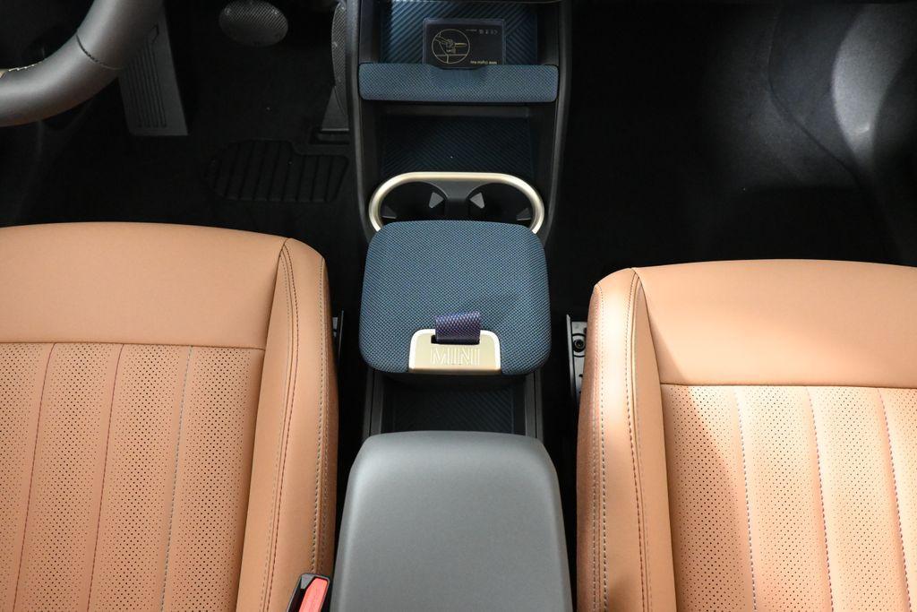 new 2025 MINI Countryman car, priced at $41,505