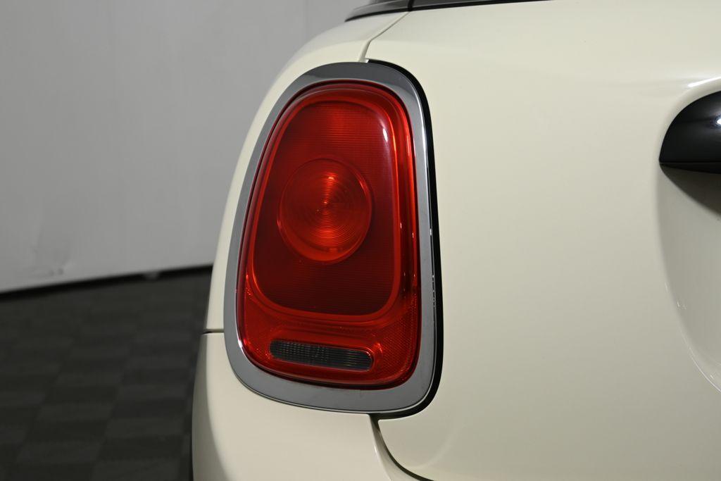 used 2015 MINI Hardtop car, priced at $10,999