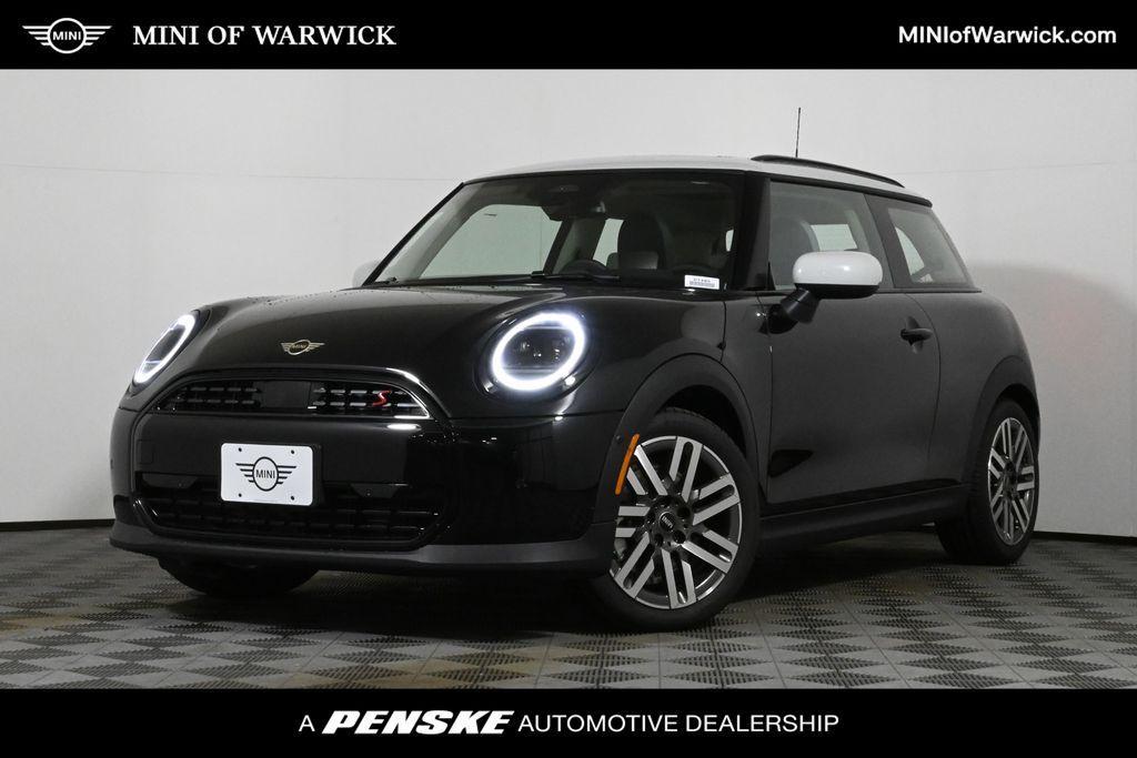 new 2025 MINI Hardtop car, priced at $35,845