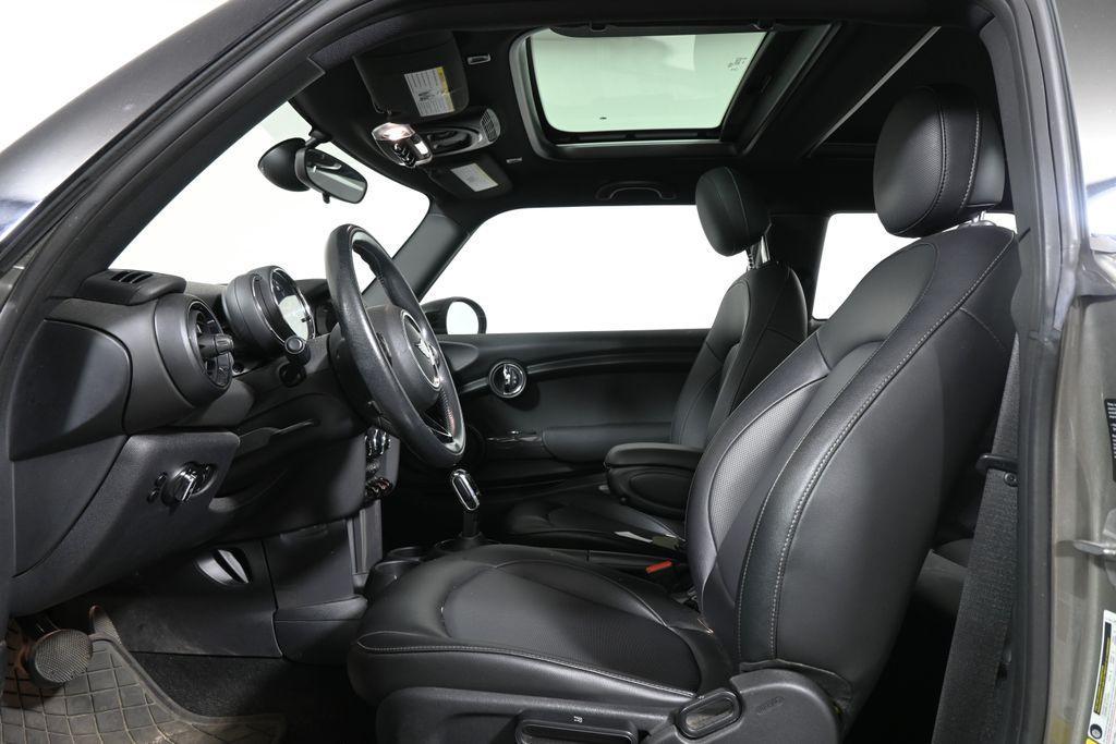used 2020 MINI Hardtop car, priced at $19,995