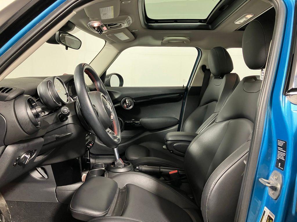 used 2019 MINI Hardtop car, priced at $20,495