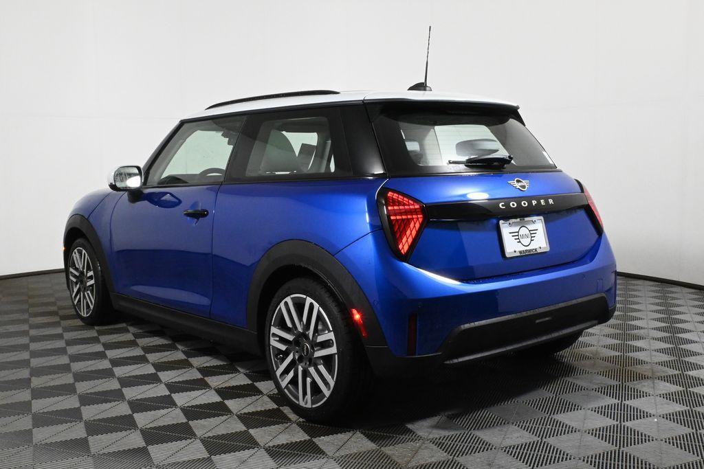 new 2025 MINI Hardtop car, priced at $32,895