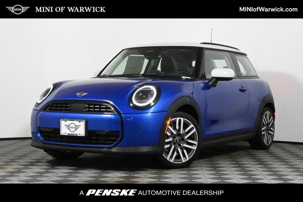 new 2025 MINI Hardtop car, priced at $32,895