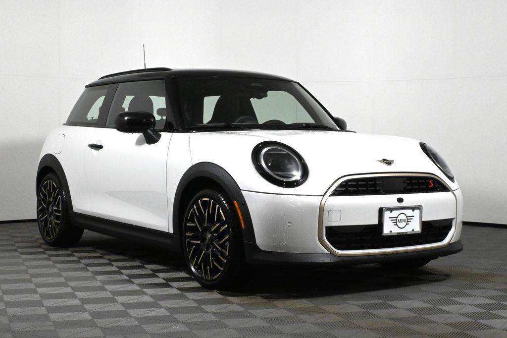 new 2025 MINI Hardtop car, priced at $38,545