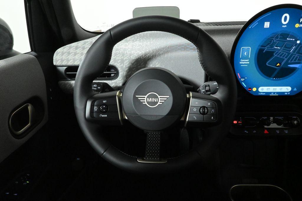 new 2025 MINI Hardtop car, priced at $38,325