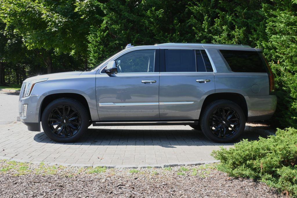 used 2020 Cadillac Escalade car, priced at $50,381