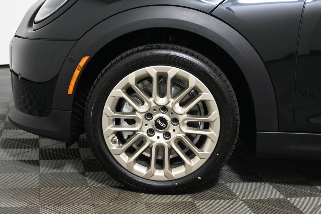 new 2026 MINI Hardtop car, priced at $39,075