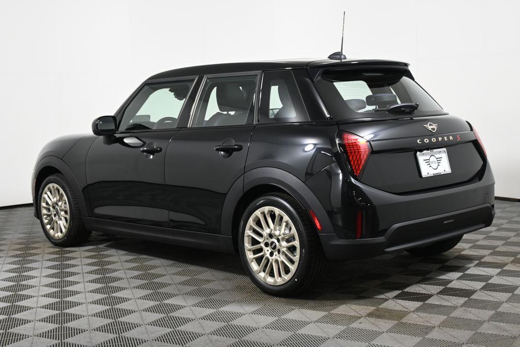 new 2026 MINI Hardtop car, priced at $39,075