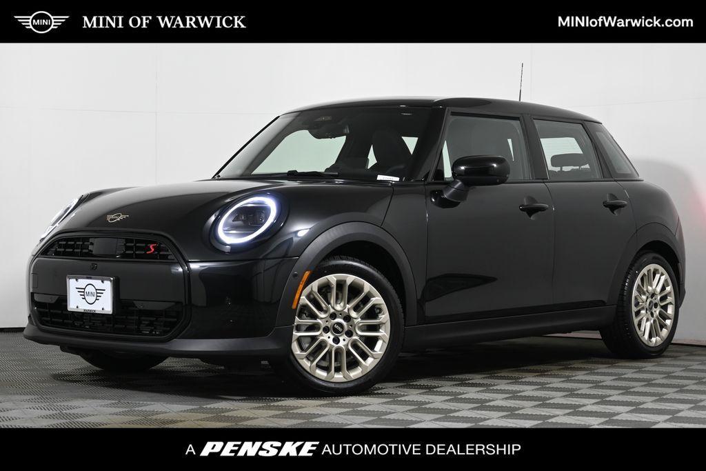 new 2026 MINI Hardtop car, priced at $39,075