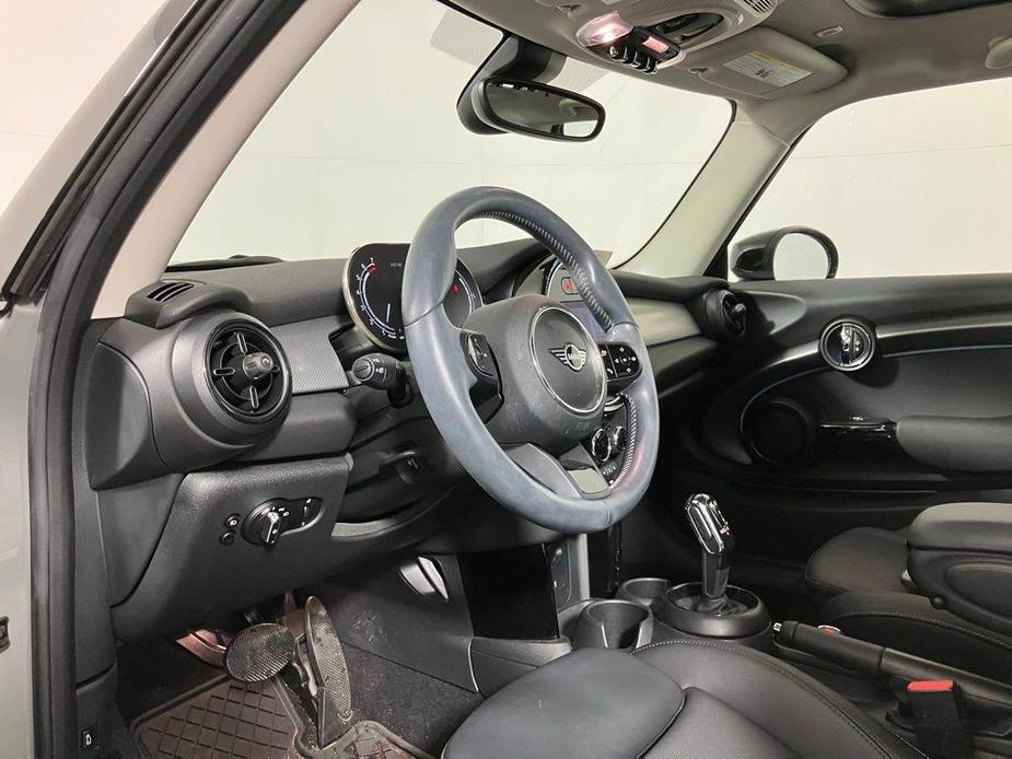 used 2022 MINI Hardtop car, priced at $24,581