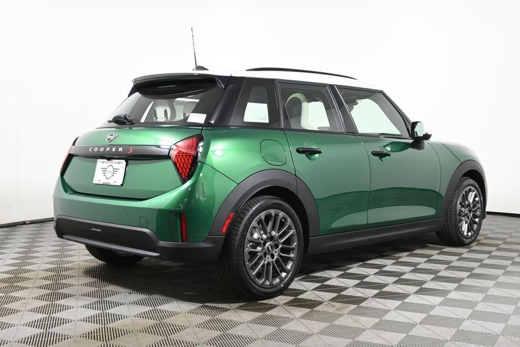 new 2025 MINI Hardtop car, priced at $38,660