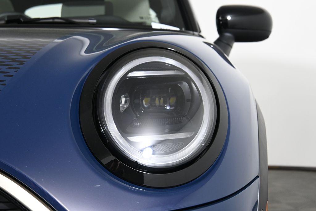 new 2026 MINI Hardtop car, priced at $40,575