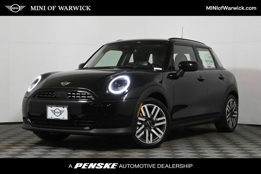 new 2025 MINI Hardtop car, priced at $33,595