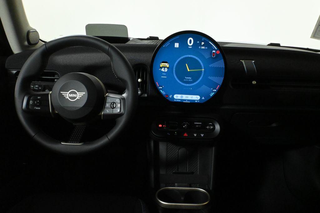 used 2025 MINI Hardtop car, priced at $29,792