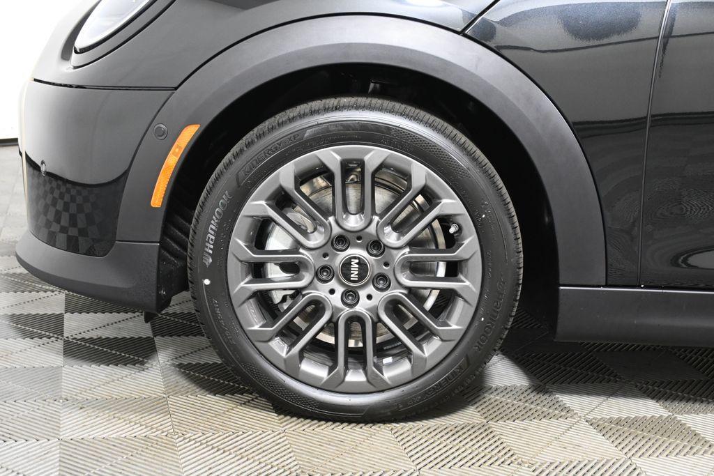 new 2025 MINI Hardtop car, priced at $36,225