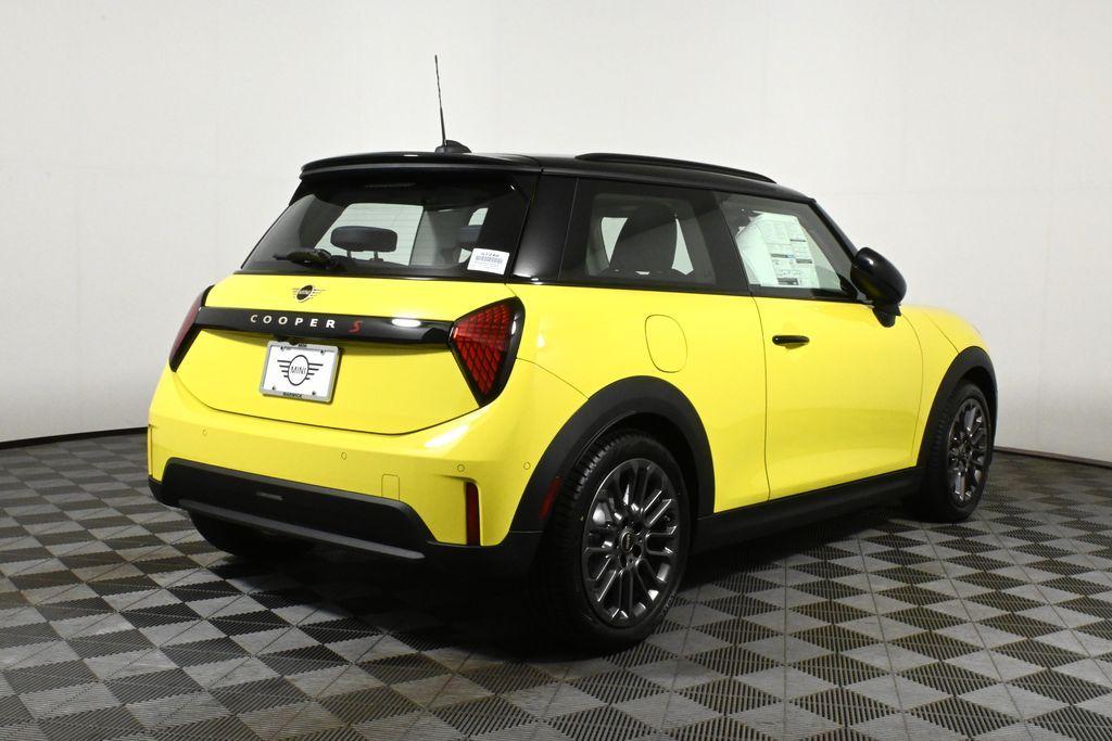 new 2025 MINI Hardtop car, priced at $36,145