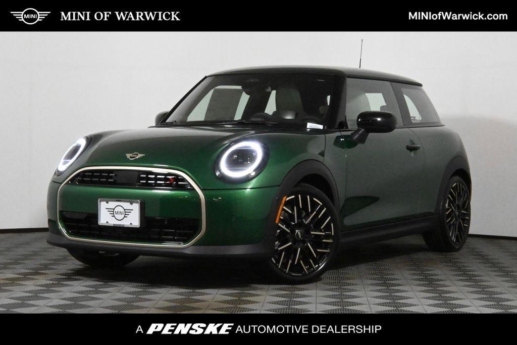used 2025 MINI Hardtop car, priced at $33,151