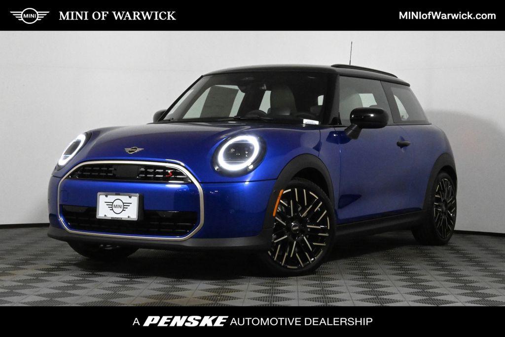 new 2025 MINI Hardtop car, priced at $36,145