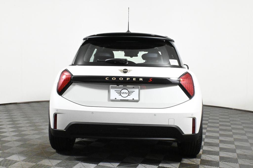 used 2025 MINI Hardtop car, priced at $31,912