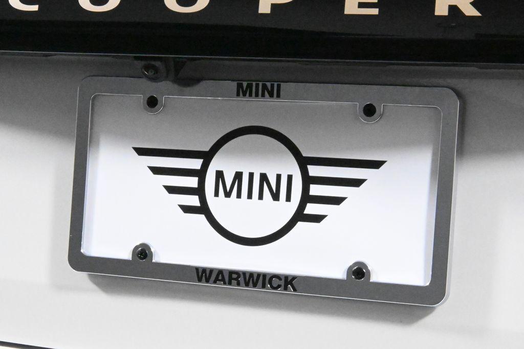 used 2025 MINI Hardtop car, priced at $31,912