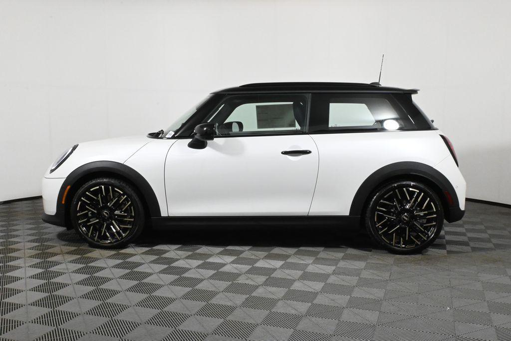 used 2025 MINI Hardtop car, priced at $31,912