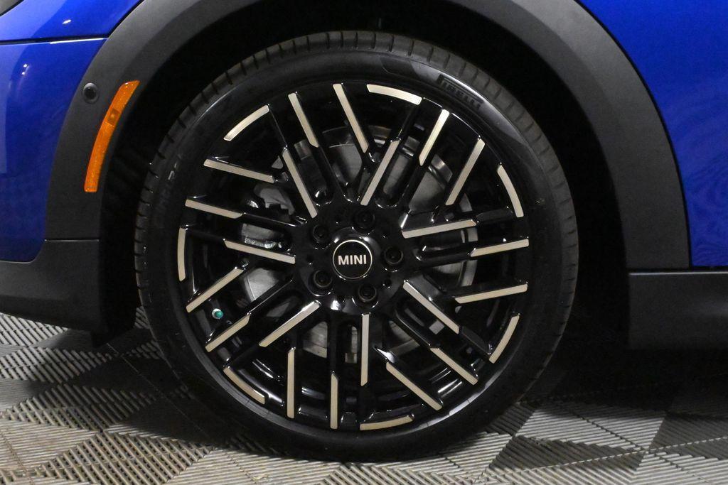 used 2025 MINI Hardtop car, priced at $31,541