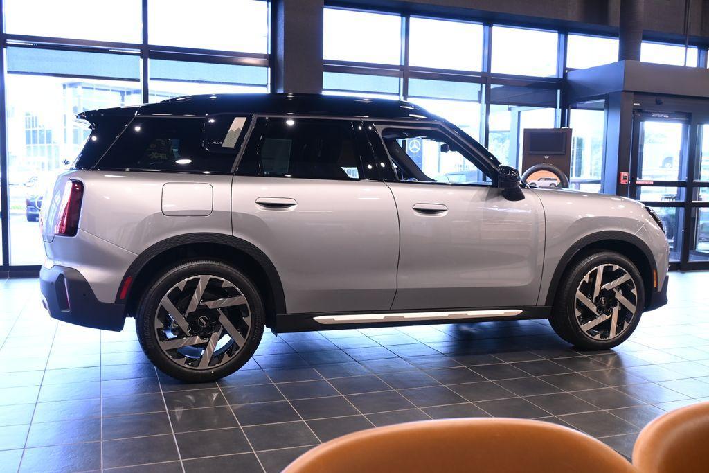 new 2025 MINI Countryman car, priced at $44,425