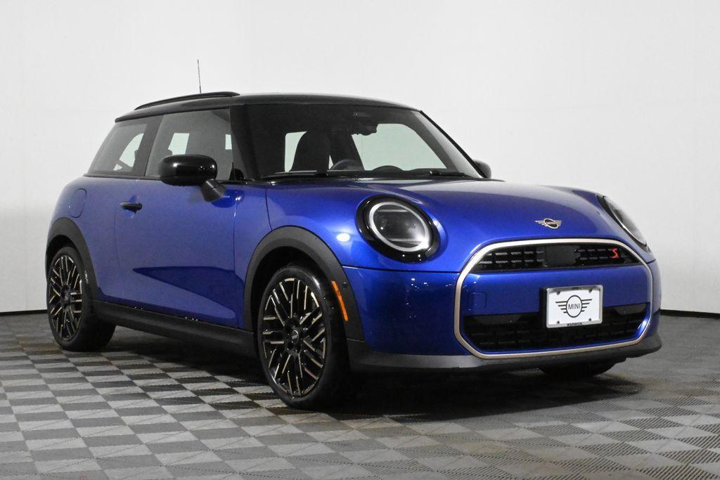 new 2025 MINI Hardtop car, priced at $36,145