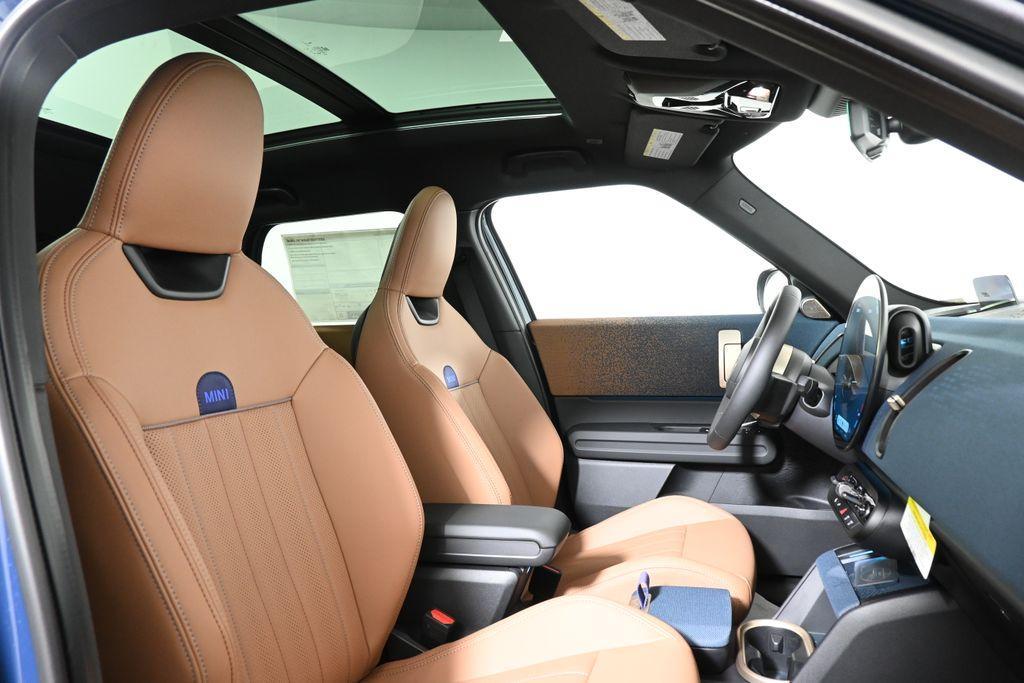new 2025 MINI Countryman car, priced at $44,425