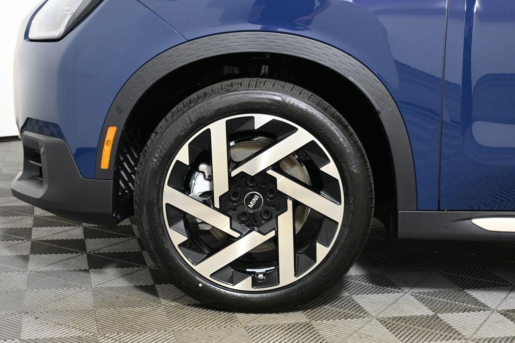 new 2025 MINI Countryman car, priced at $44,425