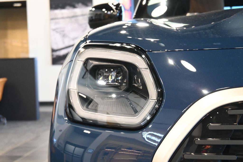 new 2025 MINI Countryman car, priced at $44,425
