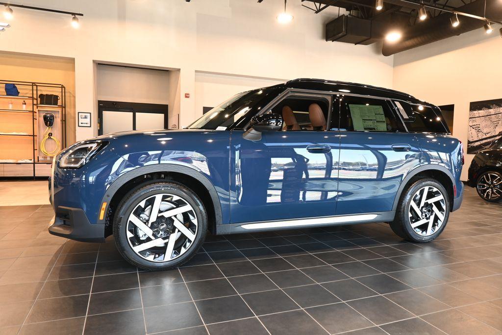 new 2025 MINI Countryman car, priced at $44,425