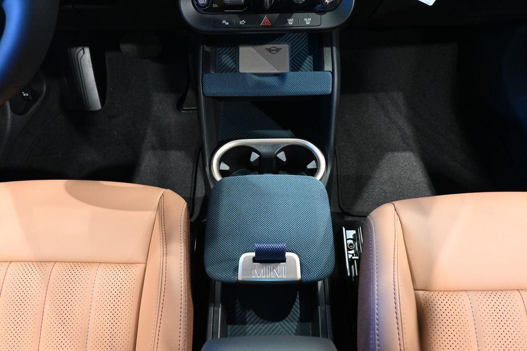 new 2025 MINI Countryman car, priced at $44,425